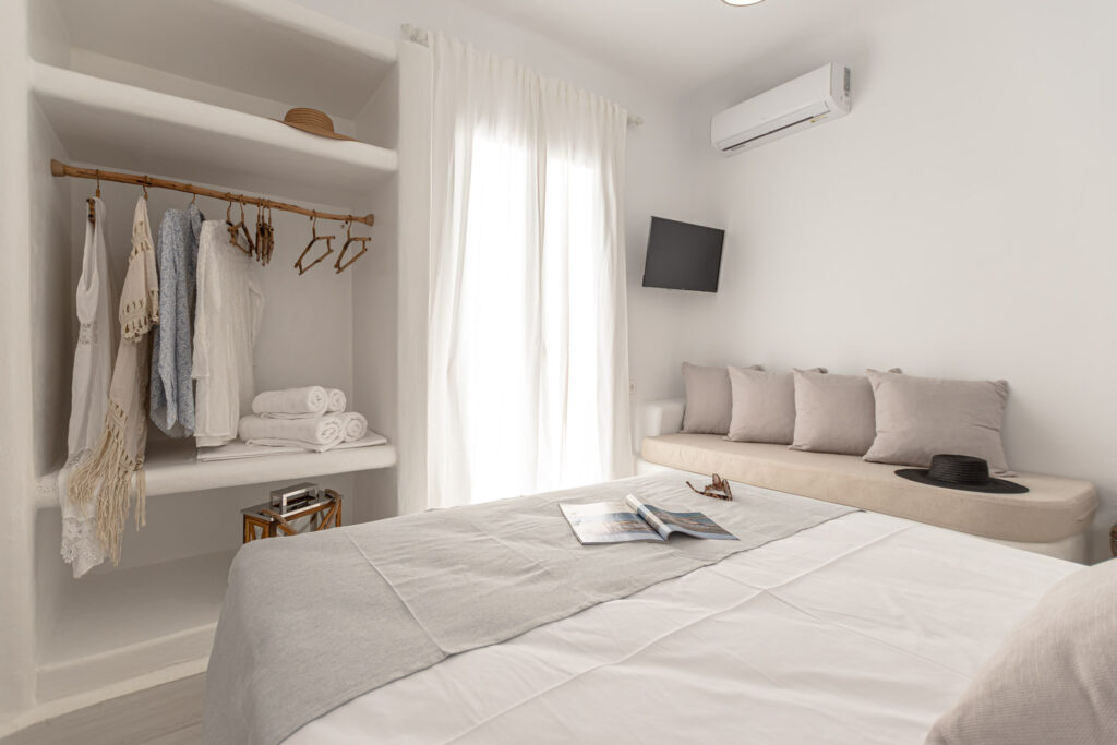 ariadnes-crown-suites-2b-36