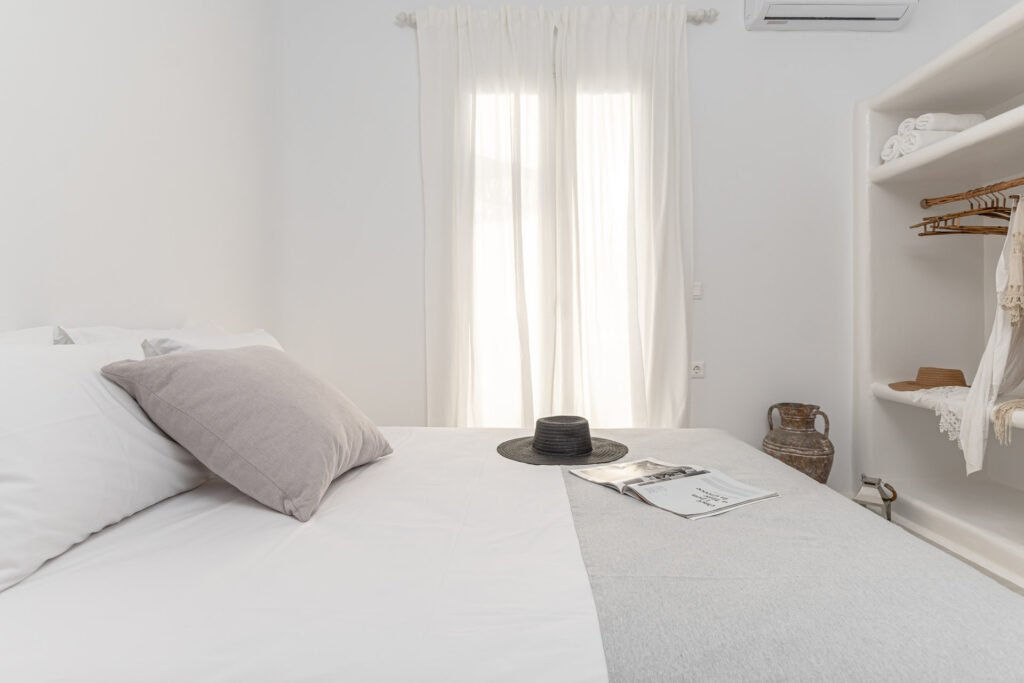 ariadnes-crown-suites-2b-38